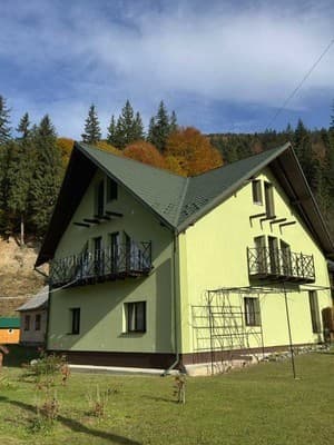 Приватна садиба У Павуків