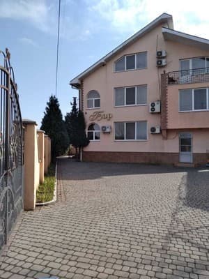 Готель L&M