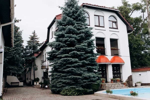 Едуард